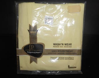Vintage Athletic T-Shirt 70's by TOWNCRAFT sIZE lARGE NEVER WORN,, Still in Original Package