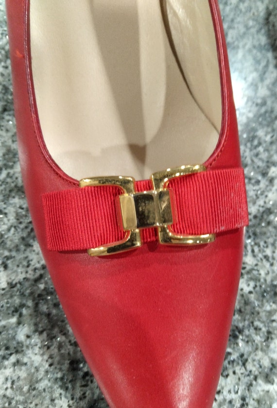 Beautiful Classic Vintage Woman's RUBY RED Heels … - image 4