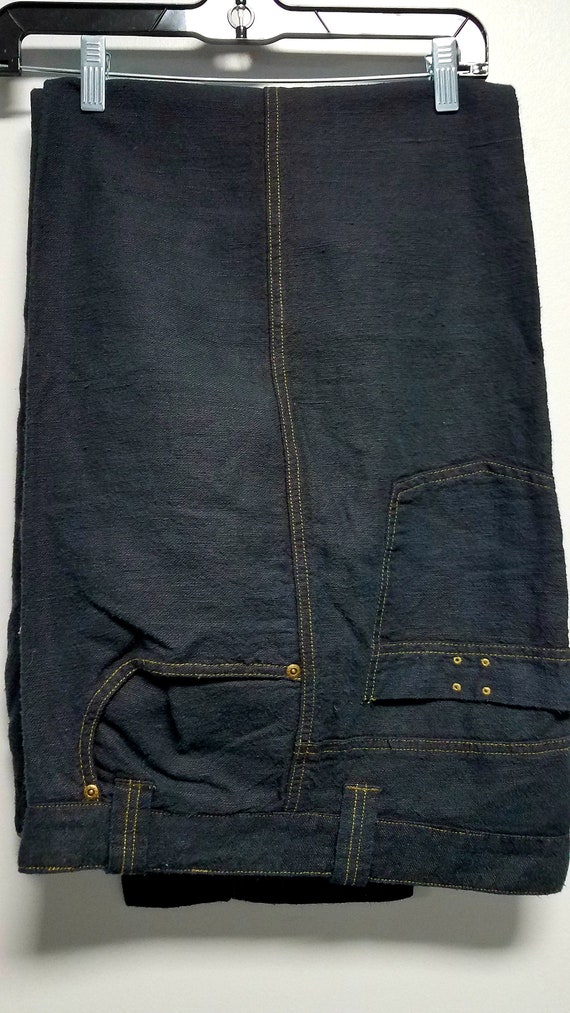 TOMMY  BAHAMA JEANS     Very Nice,  Never Worn,  … - image 8