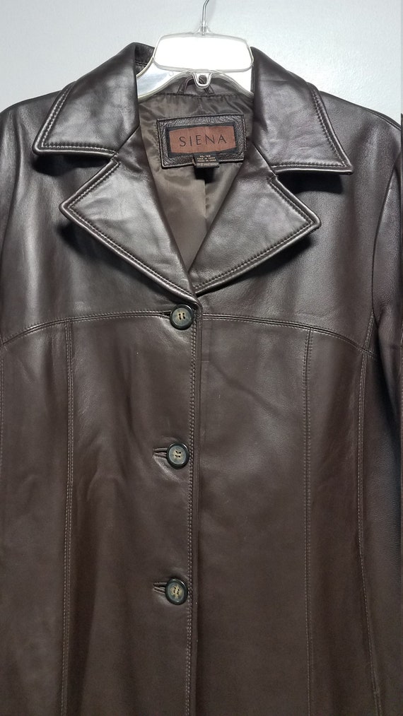 Women's Vintage. Leather coat 70's 80's. Never Wo… - image 6