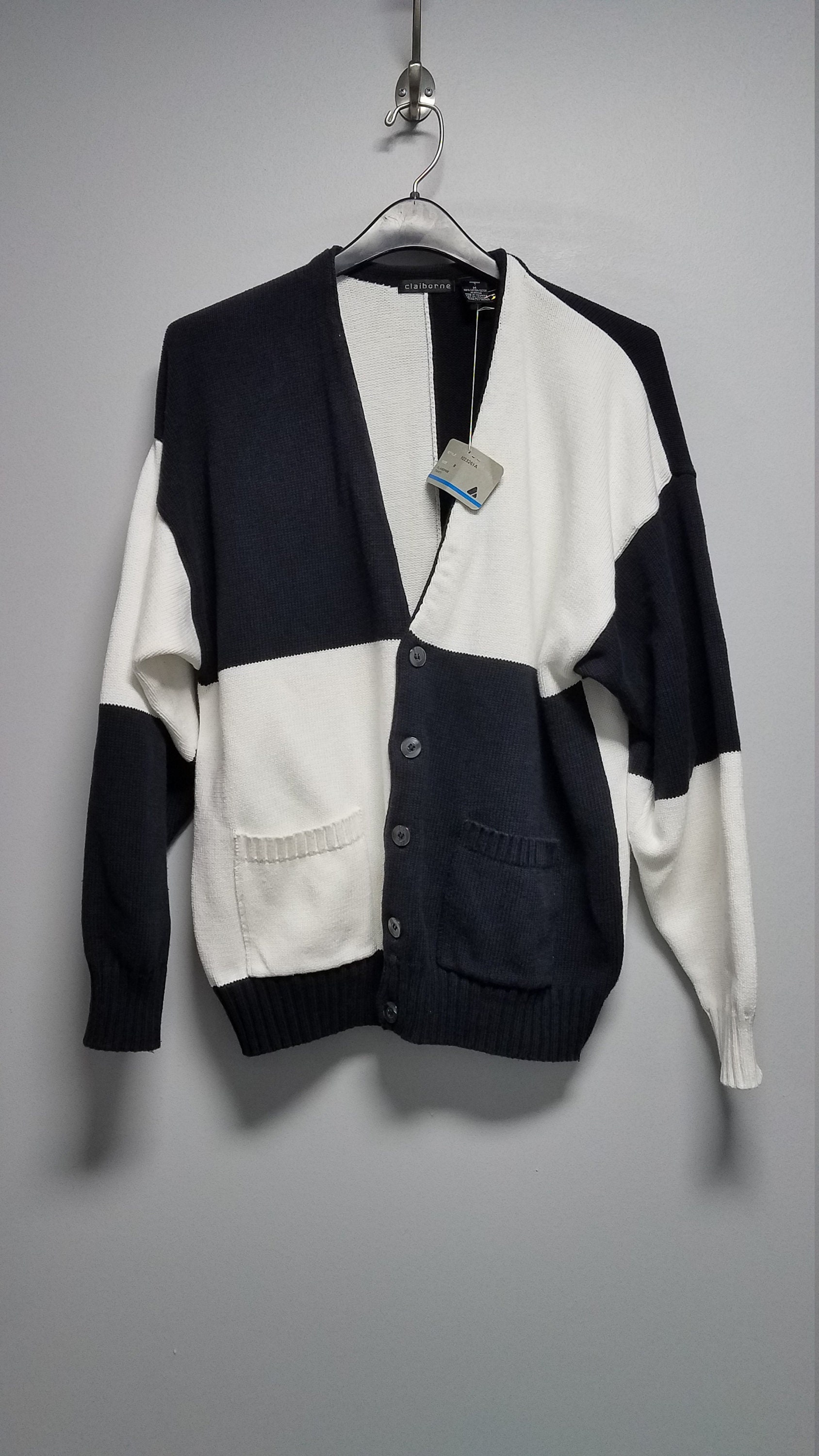 Vintage SWEATER 80's by CLAIBORNE Never 