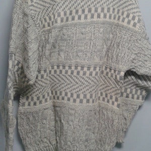 Vintage sweater Early 90's late 80's By Ginafiori 100% wool never worn Made in Great Britian. image 6