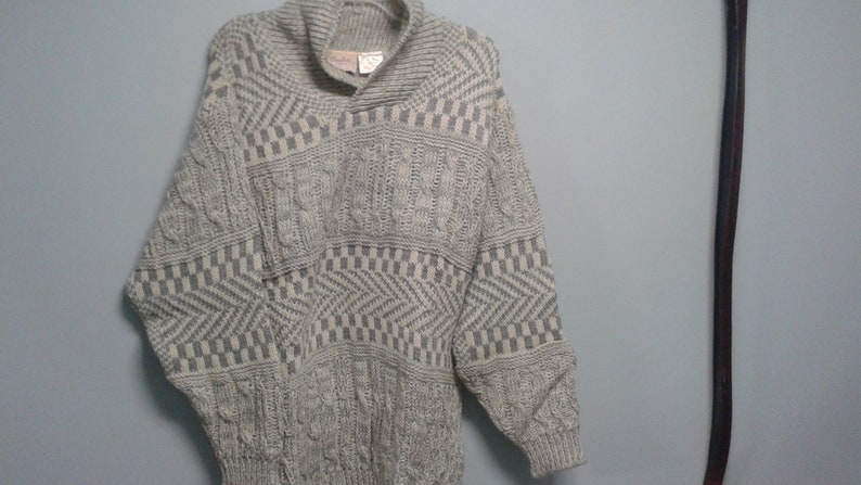 Vintage sweater Early 90's late 80's By Ginafiori 100% wool never worn Made in Great Britian. image 4