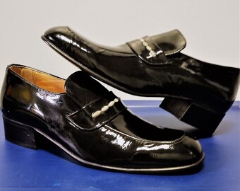 Classic Vintage High Gloss Men's Patent Leather Dress Shoes/Slip ons By NETTLETON Made In SPAIN From the 80's. Never worn.