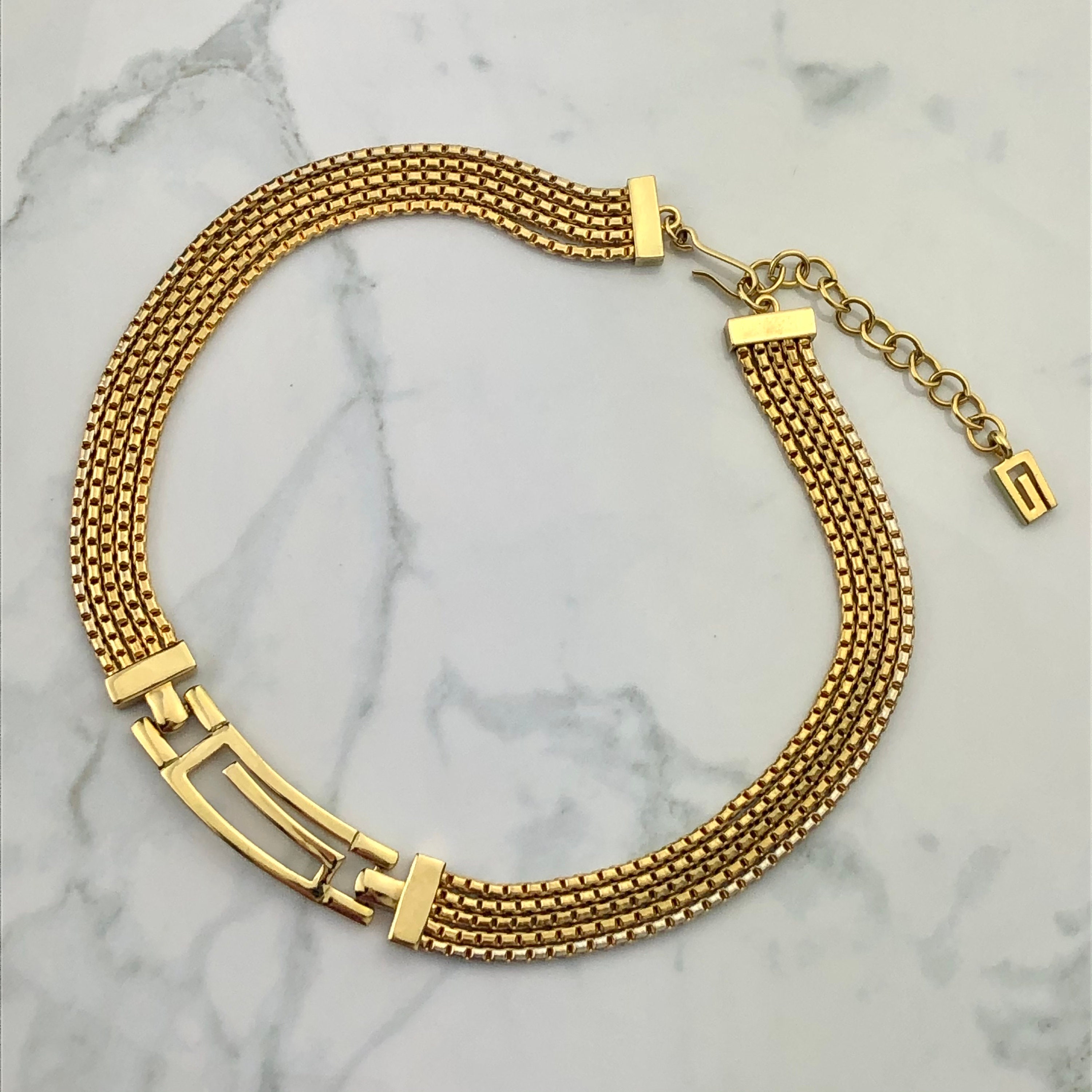 Chameau Et Chameau Givenchy Vintage 70s G Logo Bar Multi