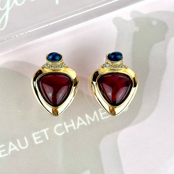 Chameau Et Chameau Moghul Vintage 80s Flawed Ruby Red Sapphire Blue Gripoix Glass Cabochon Clear Crystal Polished Gold Plated Earrings