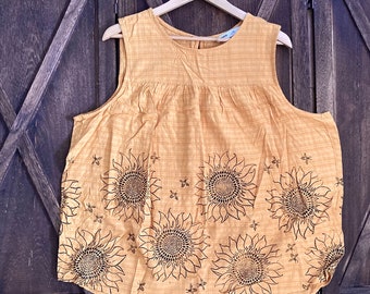 Adult XXL - Bees & Sunflowers Blouse