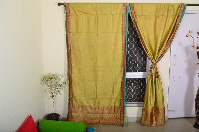 Indian curtain saree Silk curtain sare Boho curtain gypsy curtain hippy bohemian vintage curtain Ethnic wall hanging blue curtain 88 SK128