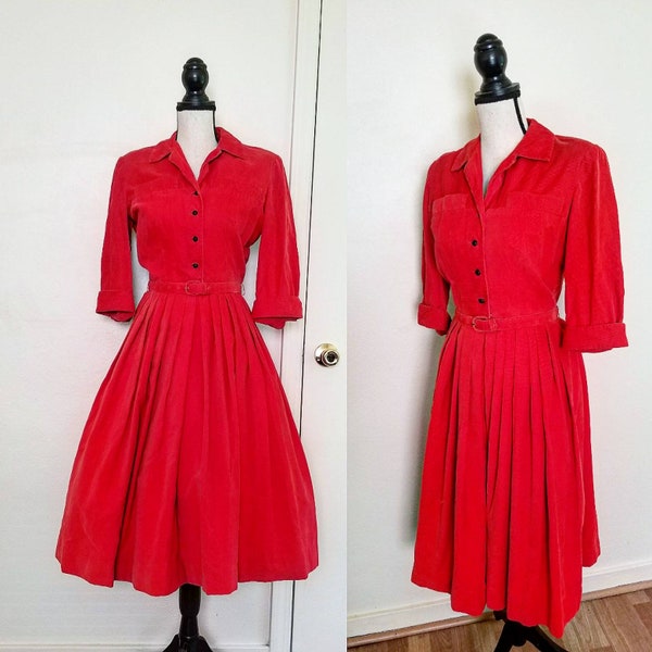 1950s/60s Fire Engine Red Corduroy Dress || Small