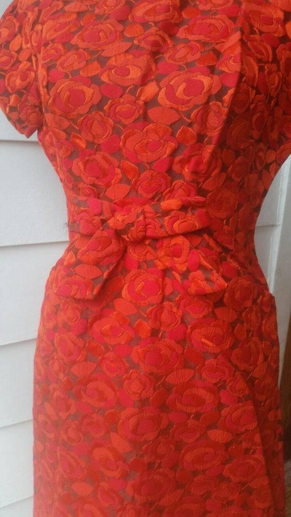 1960s Red Floral Tapestry Dress || Large || Mad M… - image 8