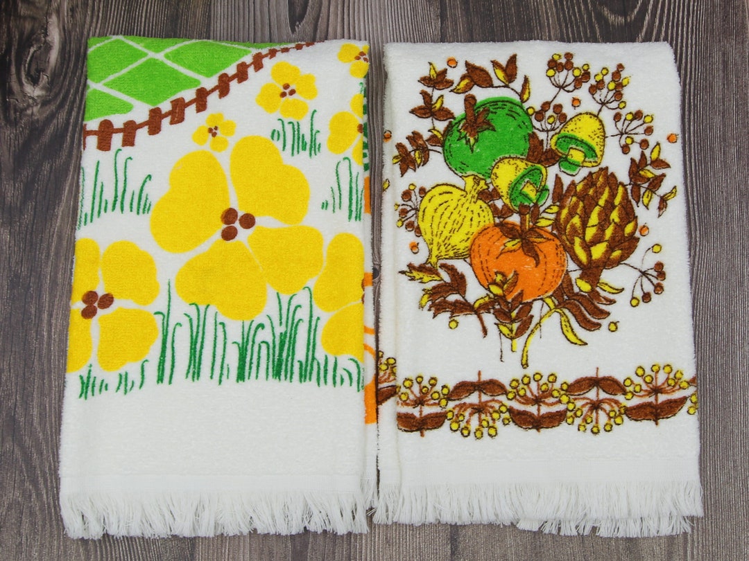 1970's DISH TOWEL Set of Two Mushroom Kitchen Towel and Bright Colored ...