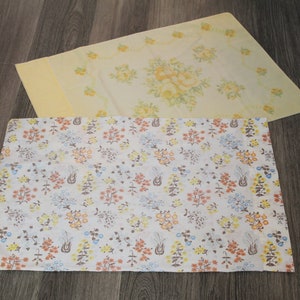 1970’s VINTAGE PILLOWCASES, your choice of 2 MCM bedding, standard pillow covers, flower power bedding, cottage core, retro bedroom decor