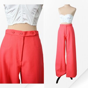 80年代風の明るいピンクオレンジのハイウエストワイドレッグパンツ、オフィスや学術界のデートナイトに最適なミッドウェイトドレスパンツ、ボヘミアン風レトロヒップスターコテージコア
