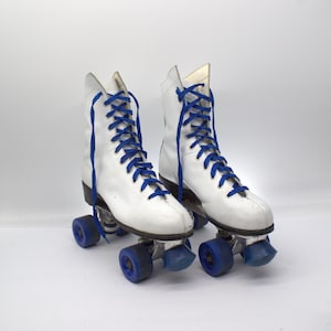 VINTAGE ROLLER SKATES |White Leather |  Women Size 10 | Carhop Skate Roller Derby Party