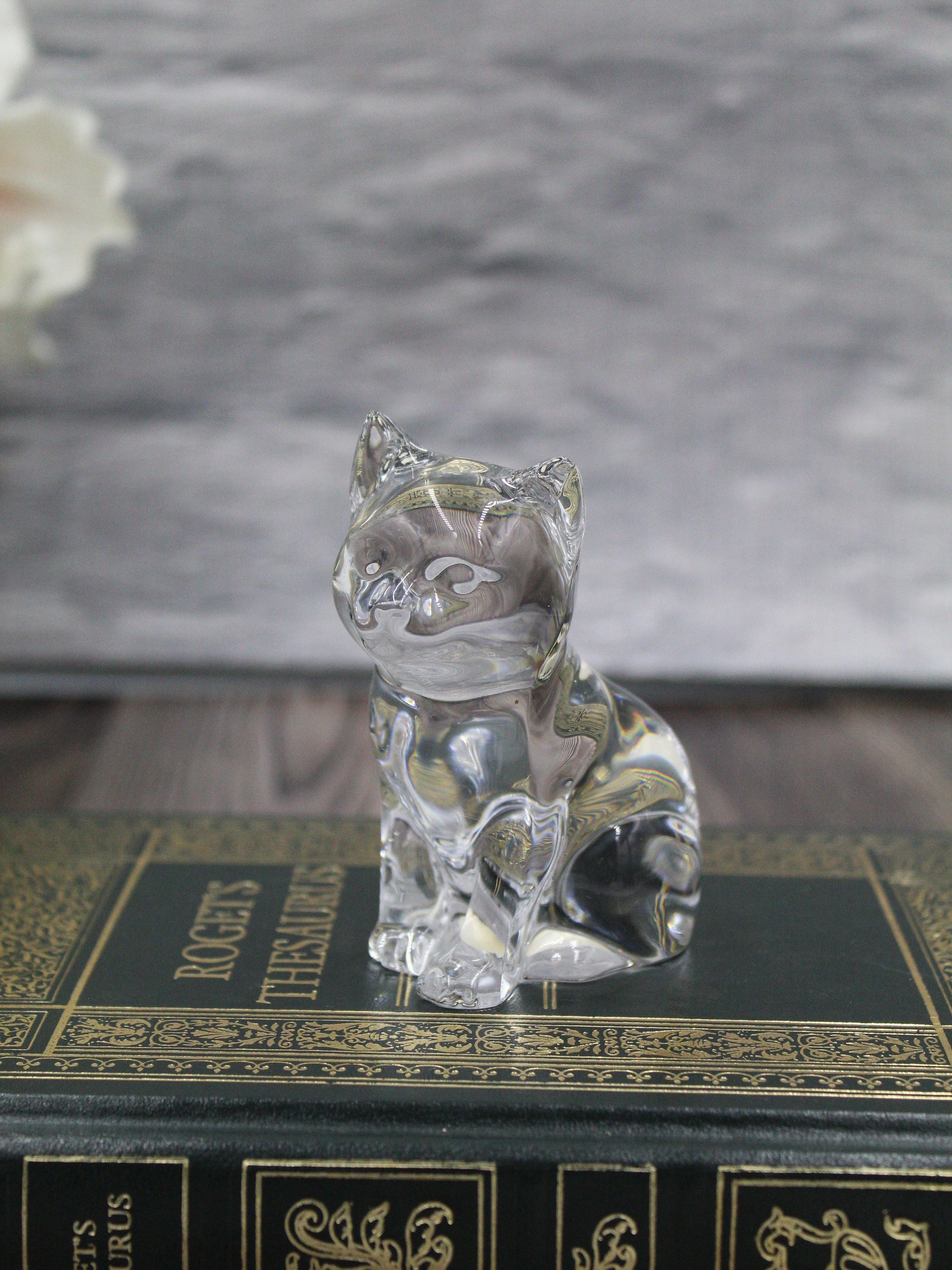Princess House / Cat Figurine / Kitty Cat / Sitting Cat / Lead 