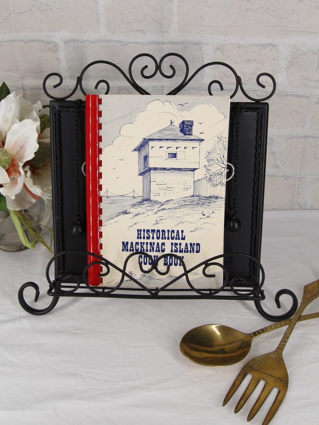 1980's MACKINAC ISLAND COOKBOOK, Vintage Recipe Book Circa 1983