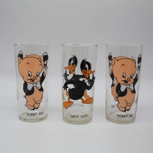Vasos de dibujos animados de la década de 1970 Vasos de Pepsi de Porky Pig y el Pato Lucas Vasos de personajes de Looney Tunes de 1973 Artículos de bar novedosos para beber de Warner Brothers