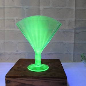 URANIUM GLASS VASE circa 1920 by Steuben Carder Glass Company antique Art Nouveau fan vase  of glow glass art deco flower vase wedding gift
