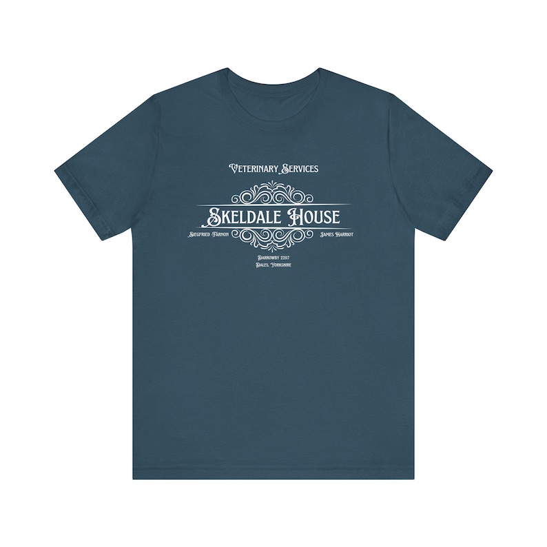 Skeldale House T-Shirt | Vintage-T-Shirt mit Motiven aus „Der Herr und die Kleinen der Welt“ Deep Teal
