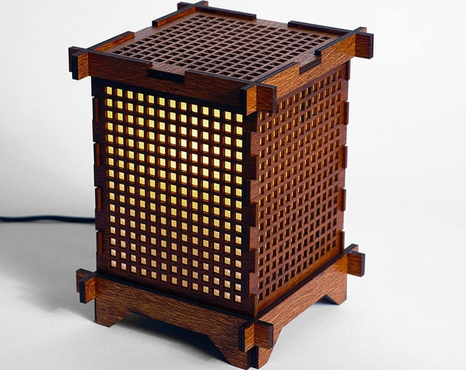 Square Grid Shoji Lamp