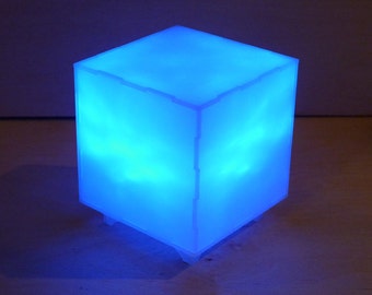 Glowing Cube Light