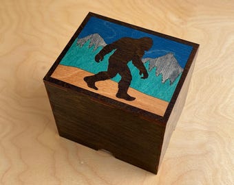 Sasquatch 2 Jar Stash box with Rolling Tray