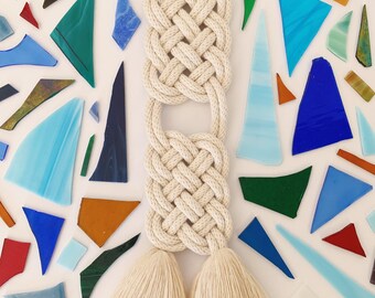 Celtic Knot Wall Charm / Fiber Art Wallhanging