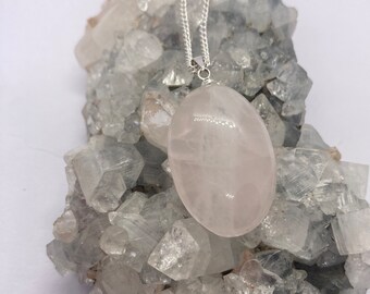 Cabochon pendentif Quartz Rose