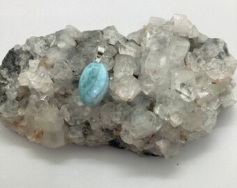 Colgante cabujón de larimar