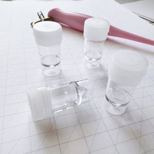 Dinky Dips - Inkwells for Calligraphy 2ml with Push Top Cover (Set of 4)