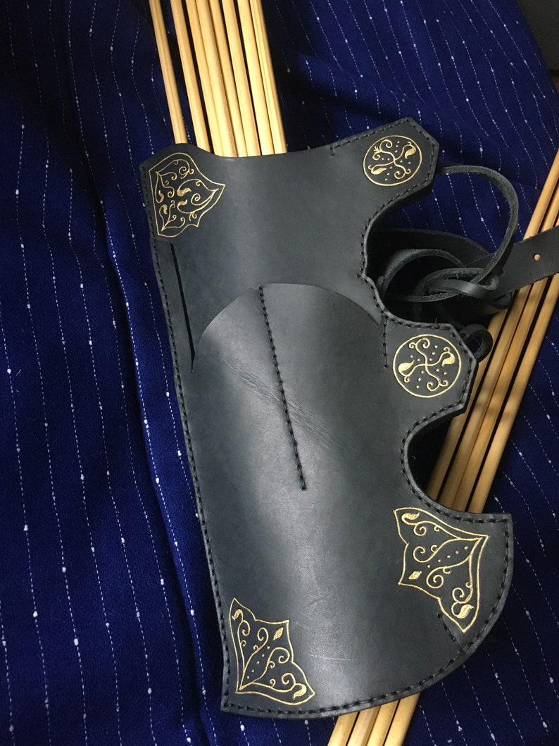 Leather hip quiver for horseback archery/eastern archery in Etsy