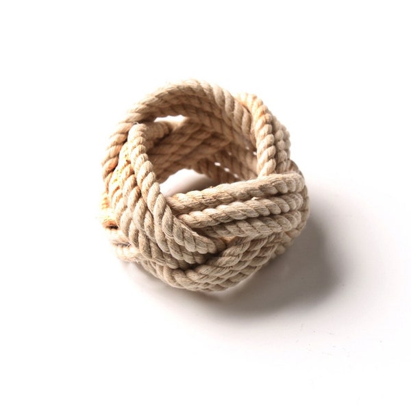 Simple knotted jute rope napkin ring, “A knot between human and nature” Hemp Napkin Ring, Natural colour, Unbleached, Jute rope