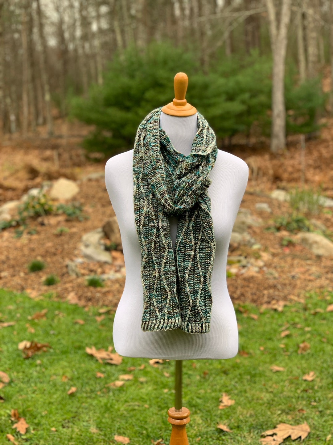 Handknit Merino Wool Scarf: Green Wave Pattern, Extra Long - Etsy