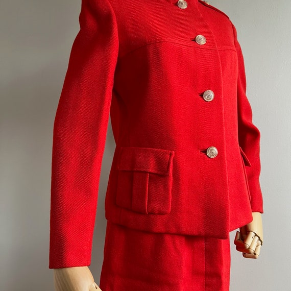 1960's skirt suit - image 3