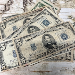 1934 5 Dollar Note Lincoln Silver Certificate Blue Seal United States Five Dollar Bill