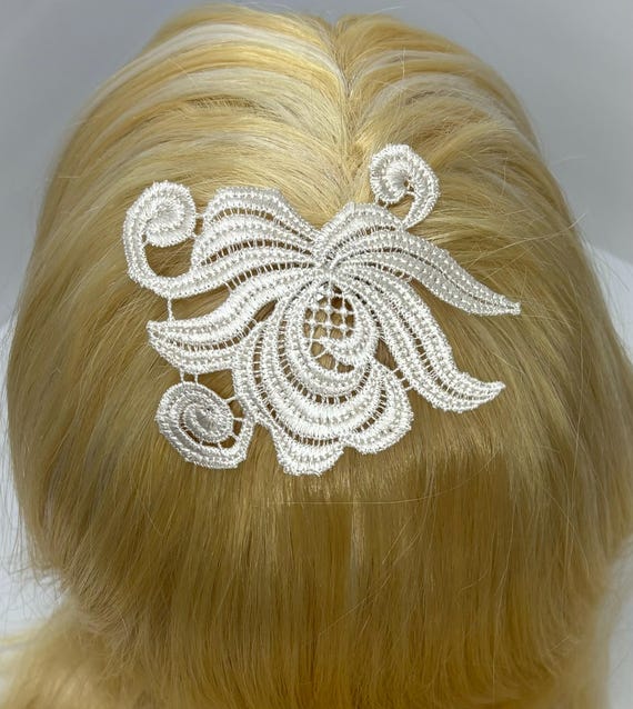 New handmade white color beaded floral design wedding hairpiece / kippah Fancy Kippah - Etsy main image 2
