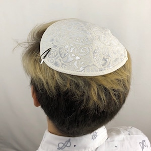 Kippah, Kippot, Kippa, Yarmulke, Yamaka, Head Covering, White with Silver Design