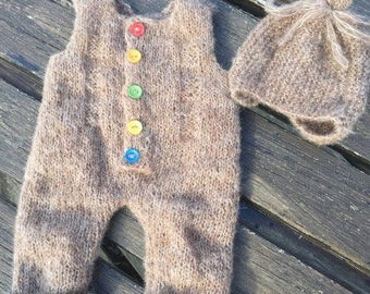 Brown, Clothes Drinks, Peto Boy or Girl,Wooden Buttons, Hat, Baby Clothes, Boy or Girl, Brown, Alpaca and Silk. Wooden buttons. Hat