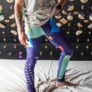 Lila und koralle 90er Jahre Unisex geometrisches Design Retro Strumpfhose für Klettern Yoga Fitness Laufen Radsport Tanzen ultimative Frisbee und Wrestling