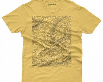 Tee-shirt topographique Siurana Spain - Série Dynotights Topo; cartes de terrain géométriques montrant mes endroits préférés d’escalade et de randonnée