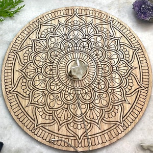 Mandala grid - embrace this sacred symbol for meditation representing the universe as a whole | 30+40cm 15.7" available