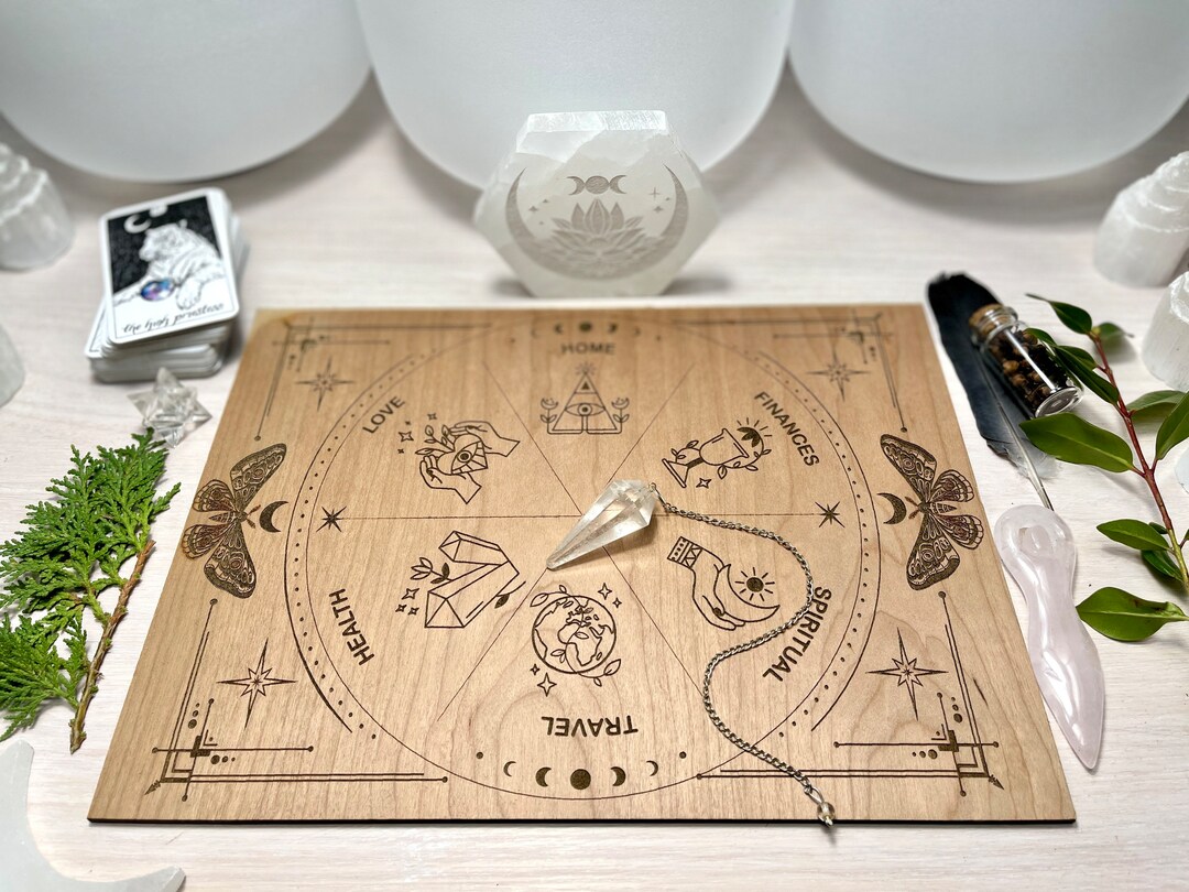 Divination | Casting Board | Casting | Charms | Runes | Dice | Pendulum ...