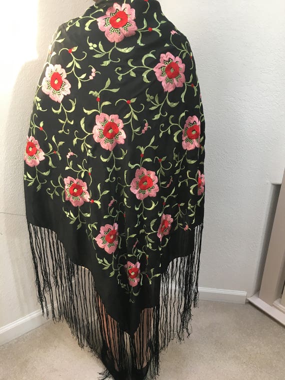 1920's piano shawl