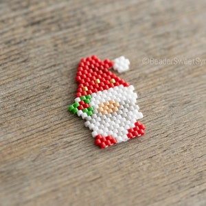 Santa Gnome Christmas Brick Stitch pattern image 3