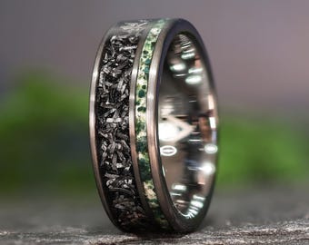 Anello nuziale in agata muschiata e meteorite spaziale con fascia da 8 mm