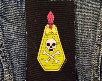 Patch à coudre en denim de bouteille empoisonnée