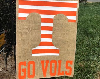 Personalized University of Tennessee Garden Flag, UT Home, UT Volunteers, Burlap Garden Flag, Welcome Flag, Tennessee Volunteers Flag