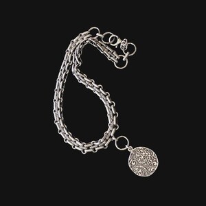 Silver Woven Chain Choker, Pendant Necklace, Heavy Chain Jewelry, Statement Necklace, Chunky Jewelry, Gift for Friend, Short Necklace, Gifts
