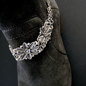 Boot Bracelet, Boot Jewelry, Shoe Jewelry, Boot Accessories, Boot Chain, Western Jewelry, Beaded Bracelets, Flower Jewelry, Boot Bling