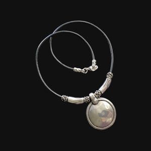 Silver Pendant Necklace, Boho Jewelry, Beaded Jewelry, Leather Pendant Necklace, Beaded Leather Necklace, Festival Accessories, Gifts Ideas